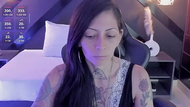 dark gotica online show from 03/31/26, 07:16