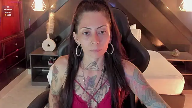 dark gotica online show from 02/17/26, 07:11