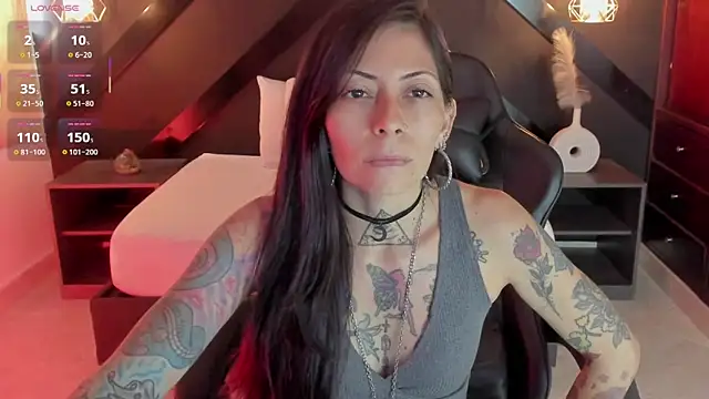 dark gotica online show from 03/26/26, 07:12