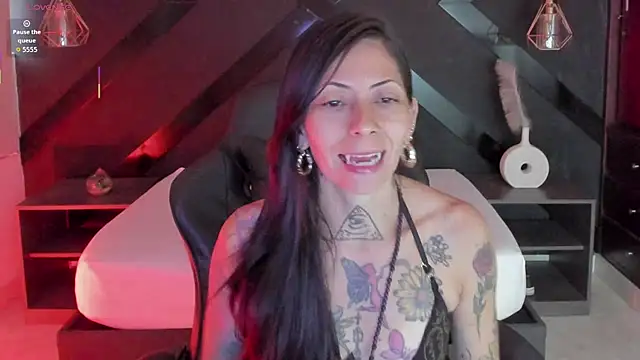 dark gotica online show from 02/07/26, 12:13