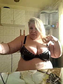 AriannaMilf online show from 12/18/25, 09:36