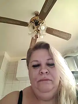 AriannaMilf online show from 12/05/25, 10:25