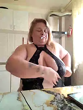 AriannaMilf online show from 09/28/25, 07:37