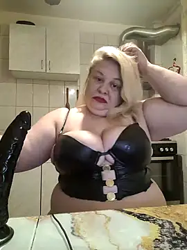 AriannaMilf online show from 10/24/25, 07:13