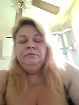 AriannaMilf online show from 10/24/25, 07:07