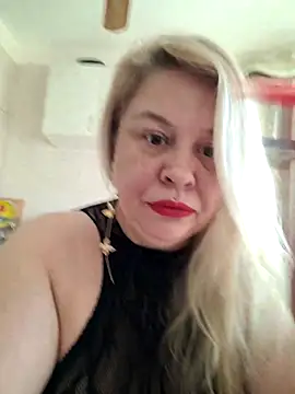 Snapshot of AriannaMilf chatting on 04/05/26, 08:54 AriannaMilf online show from 04/05/26, 08:54