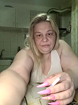 Snapshot of AriannaMilf chatting on 04/08/26, 09:05 AriannaMilf online show from 04/08/26, 09:05