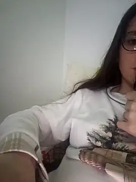 bruna safadinhaa online show from 04/14/26, 03:50