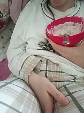 bruna safadinhaa online show from 04/16/26, 02:18