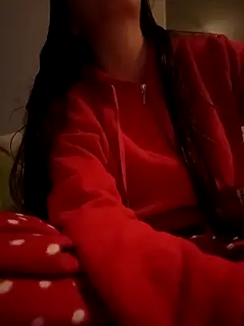 Snapshot of bruna_safadinhaa chatting on 11/07/25, 06:01 bruna safadinhaa online show from 11/07/25, 06:01