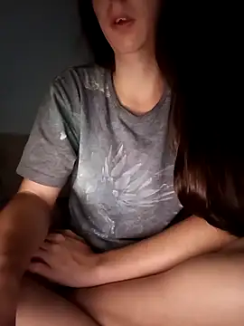 Snapshot of bruna_safadinhaa chatting on 09/25/25, 05:13 bruna safadinhaa online show from 09/25/25, 05:13