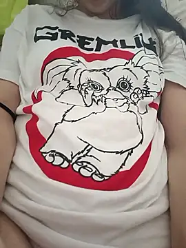 Snapshot of bruna_safadinhaa chatting on 11/04/25, 02:32 bruna safadinhaa online show from 11/04/25, 02:32