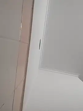 Snapshot of bruna_safadinhaa chatting on 02/22/25, 12:18 bruna safadinhaa online show from 02/22/25, 12:18