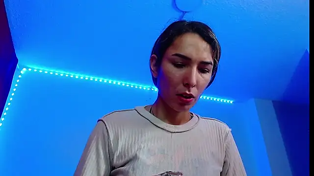 Snapshot of Niky_777 chatting on 03/15/25, 10:11 Niky 777 online show from 03/15/25, 10:11
