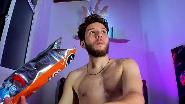 Juan Castano online show from 11/18/25, 07:00