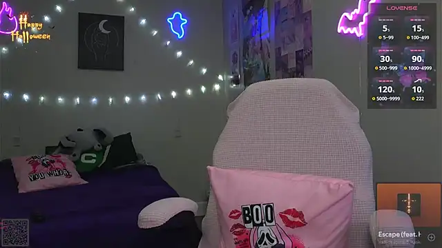 Snapshot of K4Li3Rxyzz chatting on 10/12/25, 11:22 K4Li3Rxyzz online show from 10/12/25, 11:22