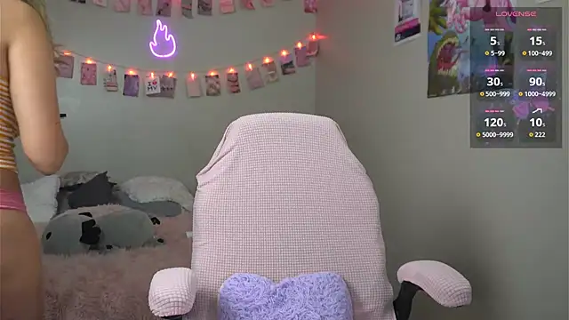 Snapshot of K4Li3Rxyzz chatting on 09/28/25, 06:20 K4Li3Rxyzz online show from 09/28/25, 06:20