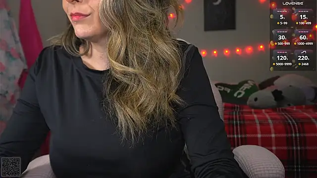 Snapshot of K4Li3Rxyzz chatting on 12/04/25, 10:36 K4Li3Rxyzz online show from 12/04/25, 10:36