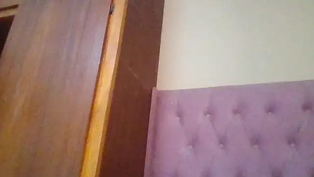 ShooingBunch online show from 12/15/25, 07:03