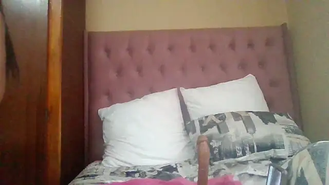 ShooingBunch online show from 11/30/25, 10:27