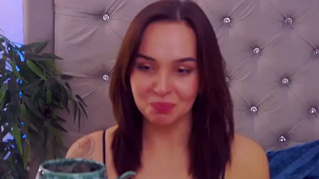 MeIisaLove online show from 11/01/25, 03:28