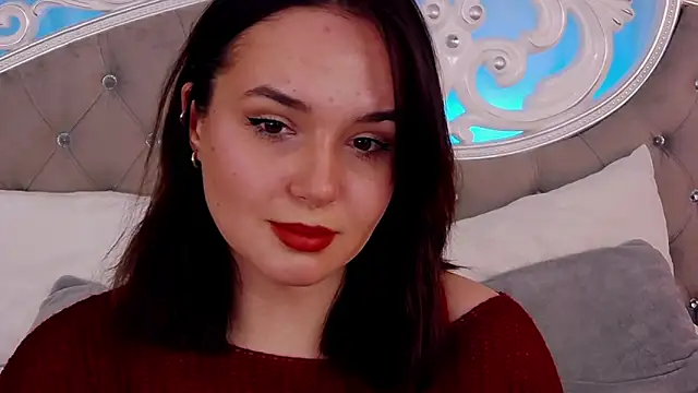 MeIisaLove online show from 04/15/26, 06:56