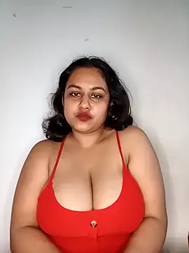 bumblebeegirl online show from 02/02/25, 04:11