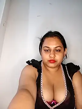 bumblebeegirl online show from 04/29/26, 05:30