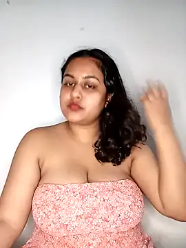 bumblebeegirl online show from 01/26/25, 03:58