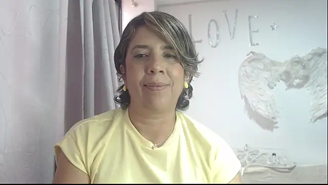 Victoria meester online show from 09/26/25, 07:10