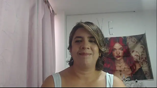 Victoria meester online show from 11/15/25, 01:59