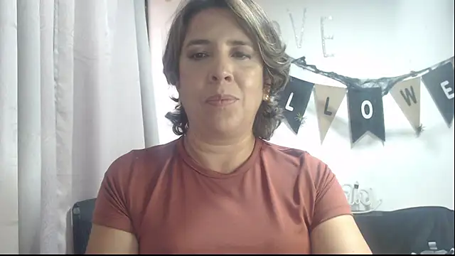 Victoria meester online show from 10/20/25, 07:36