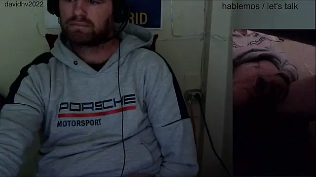 Davidhv2022 online show from 11/27/25, 04:18