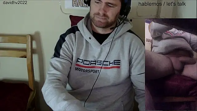 Davidhv2022 online show from 11/19/25, 01:55