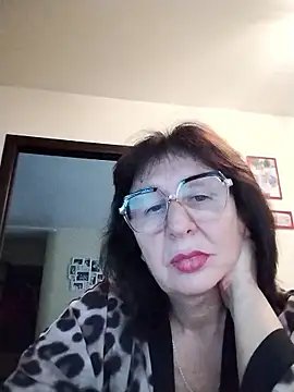 AlbinaXPretty online show from 10/04/25, 09:44