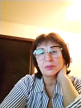 AlbinaXPretty online show from 10/29/25, 05:34