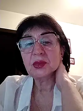 AlbinaXPretty online show from 03/07/25, 08:00