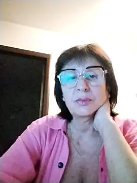 AlbinaXPretty online show from 10/30/25, 05:21