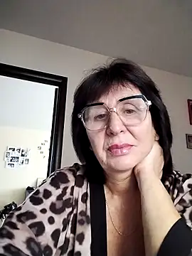 AlbinaXPretty online show from 11/22/25, 10:25