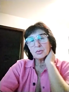 AlbinaXPretty online show from 10/22/25, 07:57