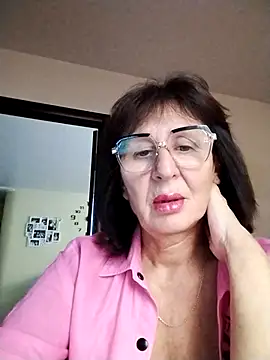 AlbinaXPretty online show from 09/18/25, 08:06