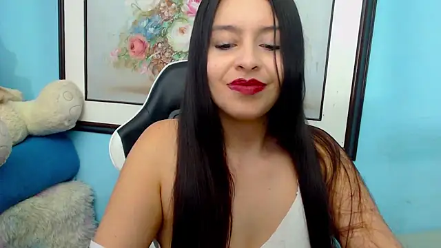Snapshot of Luciana_and_Neitan chatting on 02/26/25, 12:16 Luciana and Neitan online show from 02/26/25, 12:16
