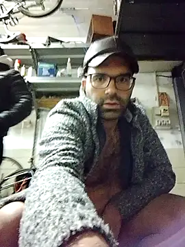 Passivello9 online show from 11/30/25, 02:12