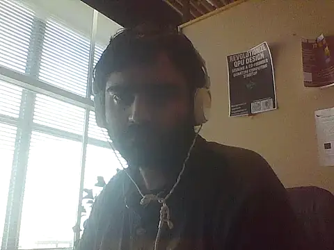 Snapshot of JohnBond009 chatting on 06/17/26, 05:56 JohnBond009 online show from 06/17/26, 05:56