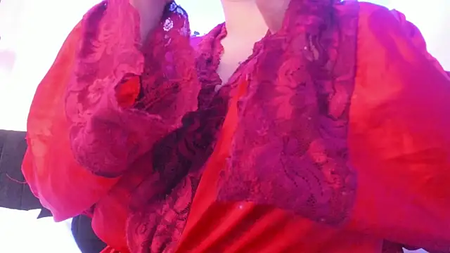 Snapshot of dolly_zoe chatting on 02/07/26, 04:53 dolly zoe online show from 02/07/26, 04:53