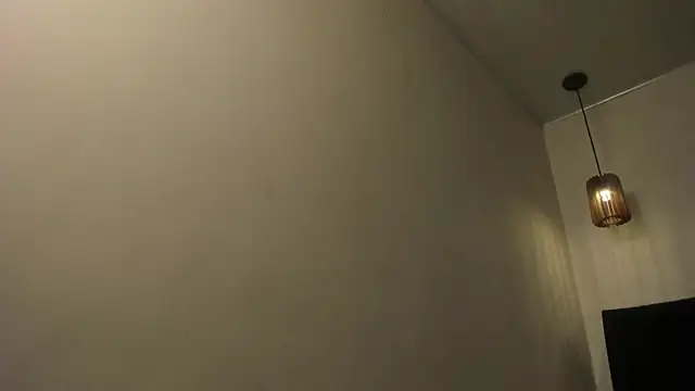 Snapshot of dolly_zoe chatting on 06/16/26, 01:27 dolly zoe online show from 06/16/26, 01:27