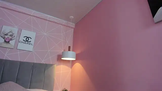 dolly zoe online show from 12/01/25, 09:48