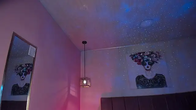 ayshel   online show from 02/21/26, 11:12