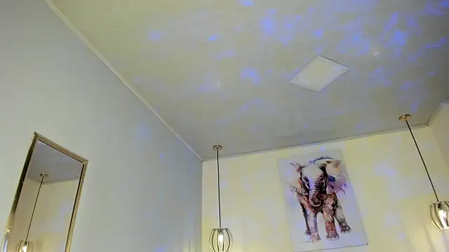 ayshel   online show from 04/13/26, 05:33