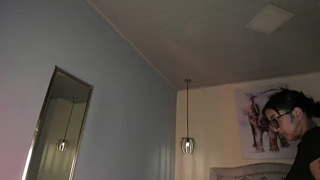 ayshel   online show from 02/12/26, 10:42